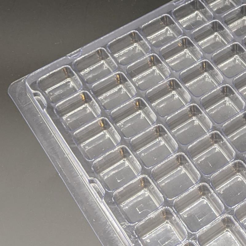 Shipping Tray Closeup Image