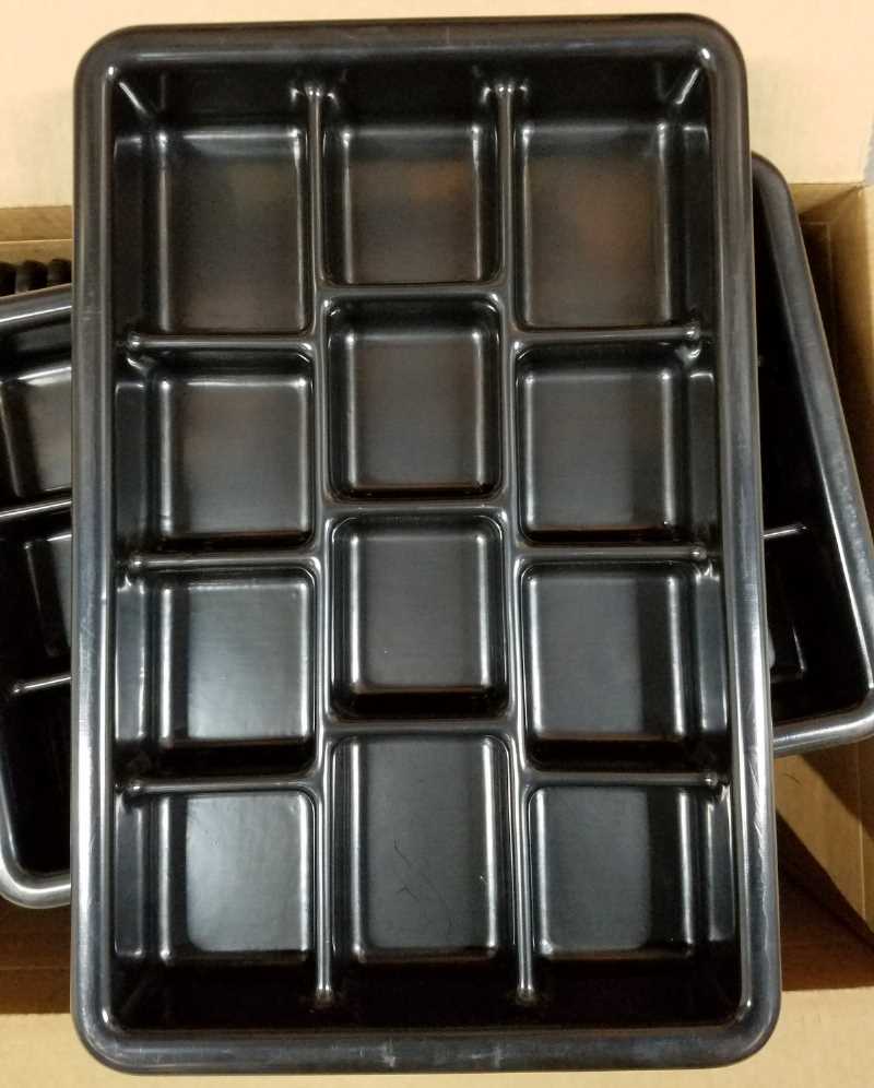 Multi-Cavity Tray